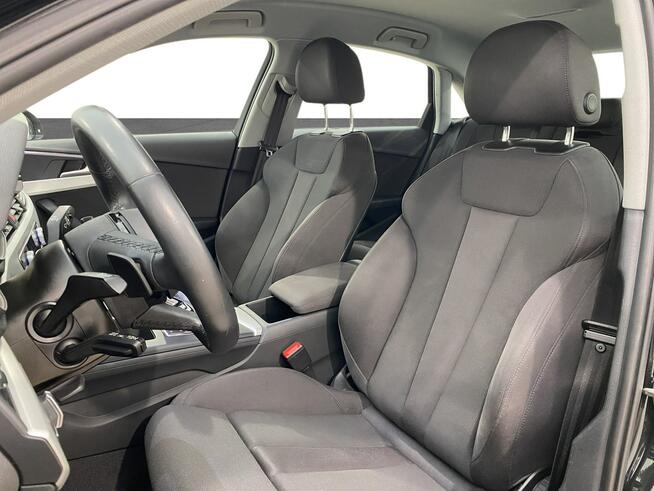 Audi A4 Limousine 35 TDI Advanced mHEV S tronic Warszawa - zdjęcie 10