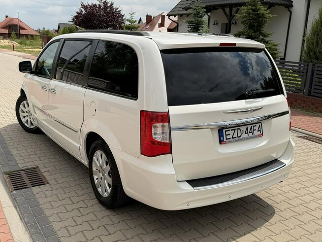 Chrysler Town &amp; Country 3.6 Benzyna+Gaz Top Stan Gostyń - zdjęcie 4