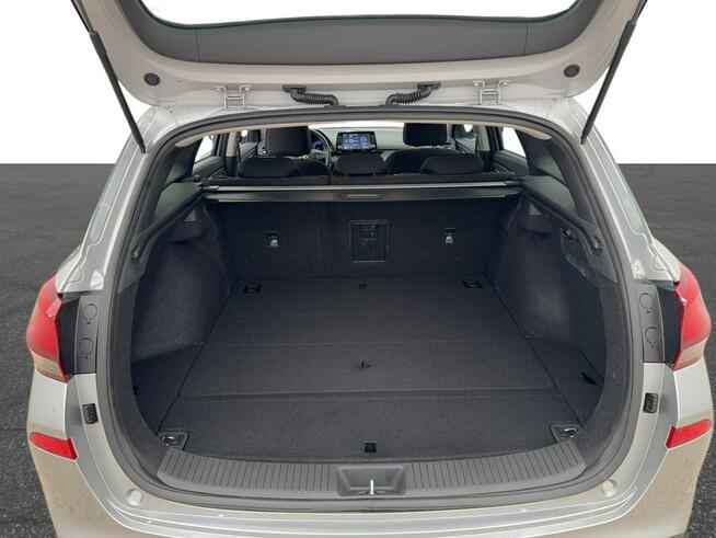 Hyundai i30 1.5 T-GDI 48V Smart DCT Kombi Warszawa - zdjęcie 11