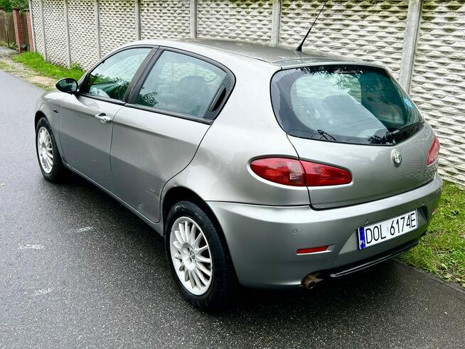 Alfa Romeo 147 1.6 16V 120KM Lift Klimatyzacja Skóra Alufelgi Wrocław - zdjęcie 3