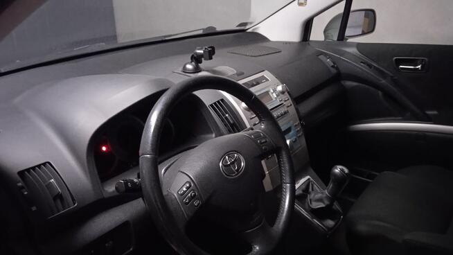 Toyota Corolla Verso 2006 zadbana Ostrowiec Świętokrzyski - zdjęcie 6