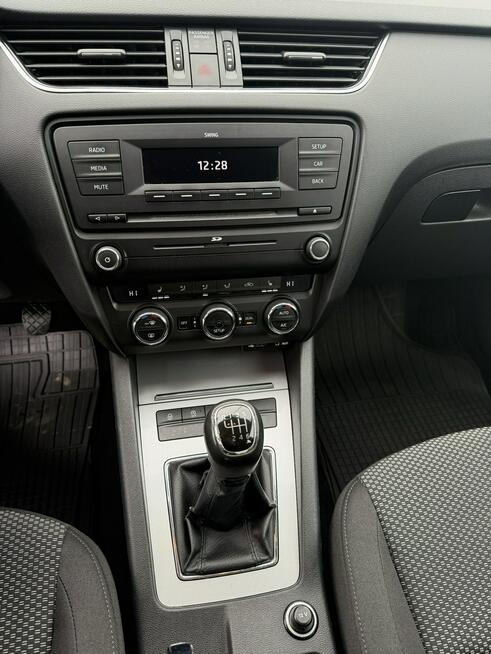 Škoda Octavia 1,2 Tsi 105ps ładna świeżo zarejestrowana  na pasku Bolesławiec - zdjęcie 10