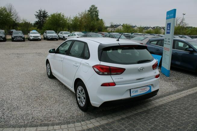 Hyundai i30 1,6Crdi F-vat Gwarancja Salon PL Classic+ Warszawa - zdjęcie 8