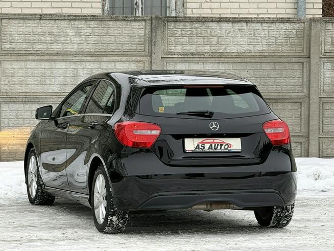 Mercedes A 180 1,6i 122KM Urban/Navi/Skóra/Kamera/Tempomat/Alu/Serwis Węgrów - zdjęcie 4