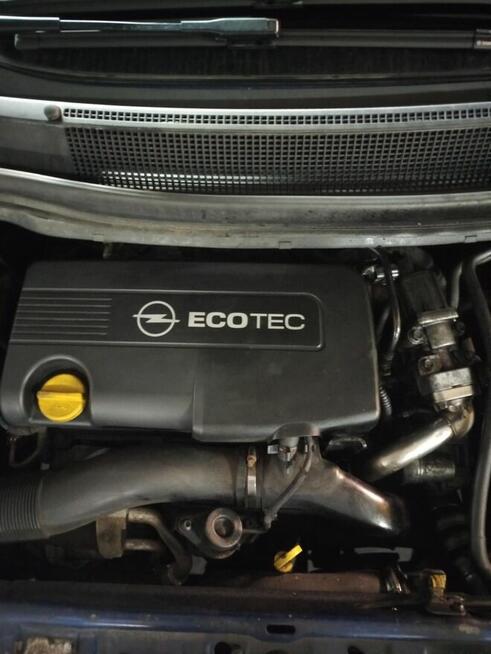 Opel zafira Toruń - zdjęcie 4