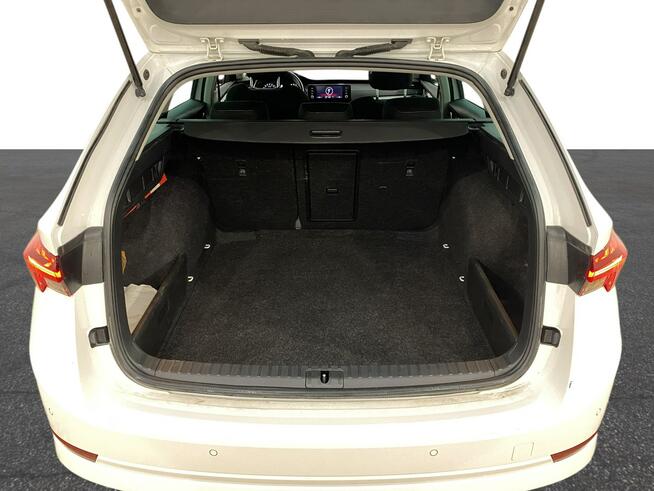 Skoda Octavia 2.0 TDI Ambition Kombi Warszawa - zdjęcie 11