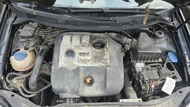 VW Polo 2004 na części, na chodzie, odpala i jeździ Gorzów Wielkopolski - zdjęcie 8
