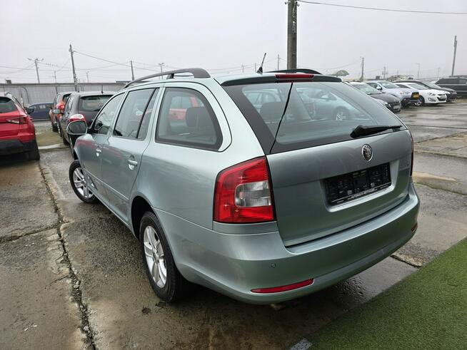 Škoda Octavia 1.8 TSI 160 KM 4x4 • Benzyna • Manual • Kombi Kraków - zdjęcie 7