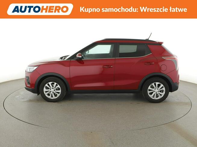 SsangYong Tivoli navi grzane fotele kamera i czujniki parkowania klima Warszawa - zdjęcie 2