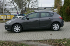 Opel Astra Salon Polska Warszawa - zdjęcie 4