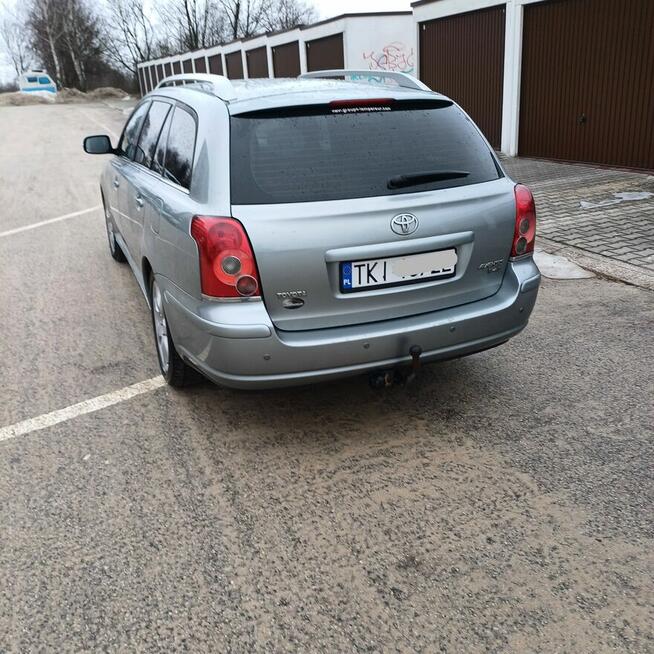 Toyota Avensis D-4D 2007r. Kielce - zdjęcie 4