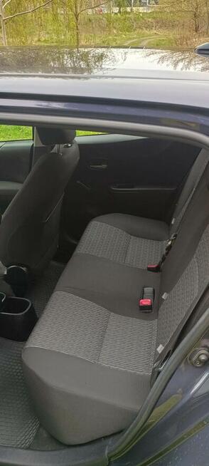 Toyota Yaris 1,3 benzyna Lublin - zdjęcie 3