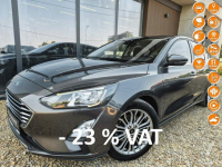 Focus TITANIUM 2.0 Diesel 150km kamera FULL LED asist NAVI 2021 FV23%