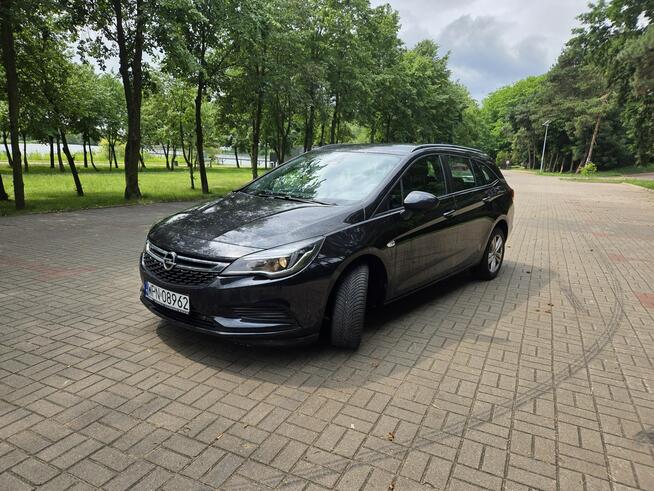 Opel Astra 2016r 1,6Diesel 110 Km Alu Navi GWARANCJA Kadłubówka - zdjęcie 9