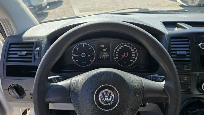 Volkswagen Transporter long, 6 miejsc, serwisowany Zieleniewo - zdjęcie 10
