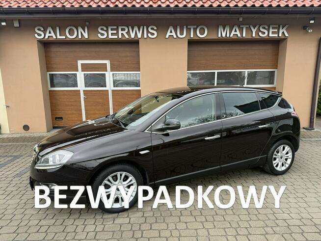 Lancia Delta 1,4 120KM  Klimatronik  Navi Orzech - zdjęcie 1