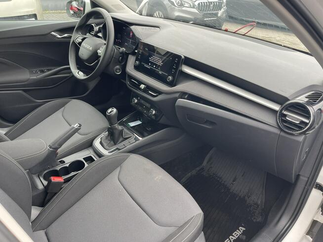 Škoda Fabia Podgrzewanie Klimatronik Virtual cockpit Gliwice - zdjęcie 9
