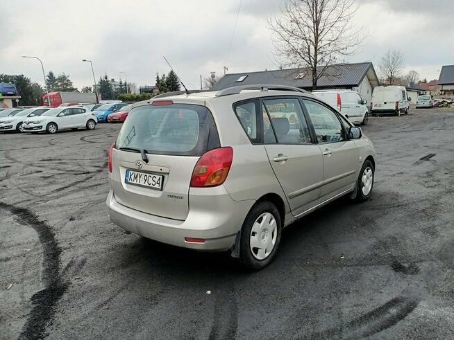 Toyota Corolla Verso 2.0D-4D 90km 02r Tarnów - zdjęcie 4