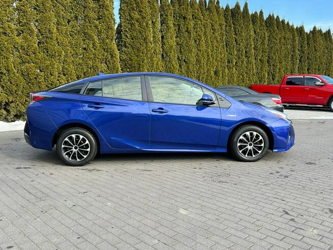 Toyota Prius 1.8 Hybryda Kamera cofania KeyLess Zarejestrowany Baranowo - zdjęcie 3