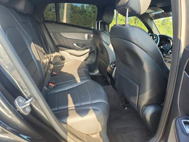 Mercedes GLC 300 4Matic / pakiet AMG / niski przebieg Chwaszczyno - zdjęcie 10