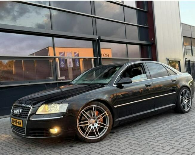 Audi A8 4.2MPI 335 KM Quattro RS 20 cali Końskie - zdjęcie 1