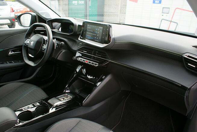 Peugeot 208 Ostrów Wielkopolski - zdjęcie 9