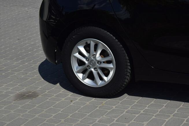 Hyundai i30 1.4B 108 TYS KM Klima Odpinany Hak PDC Sprowadzony Tarnogród - zdjęcie 12