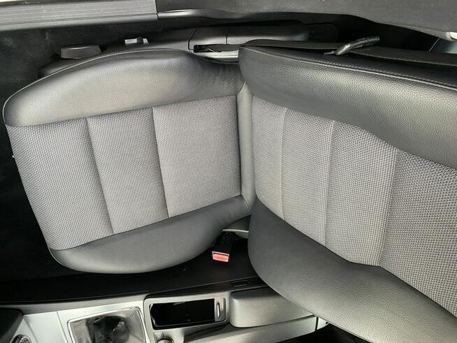 Mercedes C 200 Bardzo zadbana - 100% oryginalny przebieg Poznań - zdjęcie 11