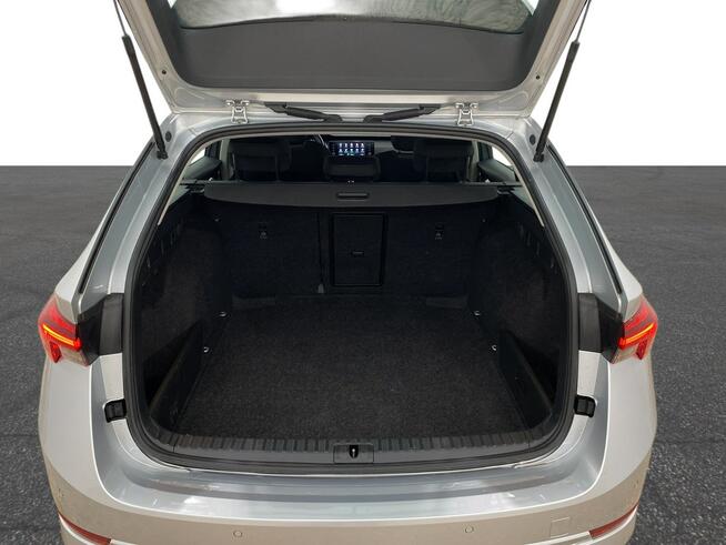Skoda Octavia 2.0 TDI Ambition Kombi Warszawa - zdjęcie 11