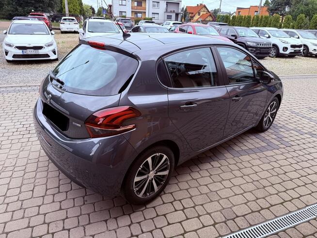 Peugeot 208 1,2 82KM  Klimatronik  Kamera  Panorama Orzech - zdjęcie 6