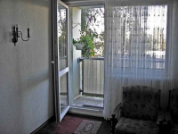 Pokój do wynajęcia 20m2 balk jasny ciepły dla 1 lub 2 kobiet z Ukrainy Krzyki - zdjęcie 2