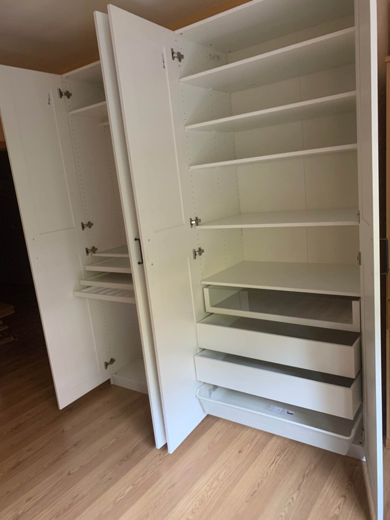 SKŁADANIE MEBLI IKEA, AGATA itd. Montaź, Skręcenie szafy,komody,biurka Krzyki - zdjęcie 3