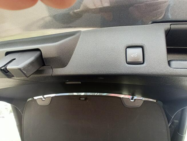 Ford Kuga 2.0 D , ST-LINE , 33 tys km Rzeszów - zdjęcie 10