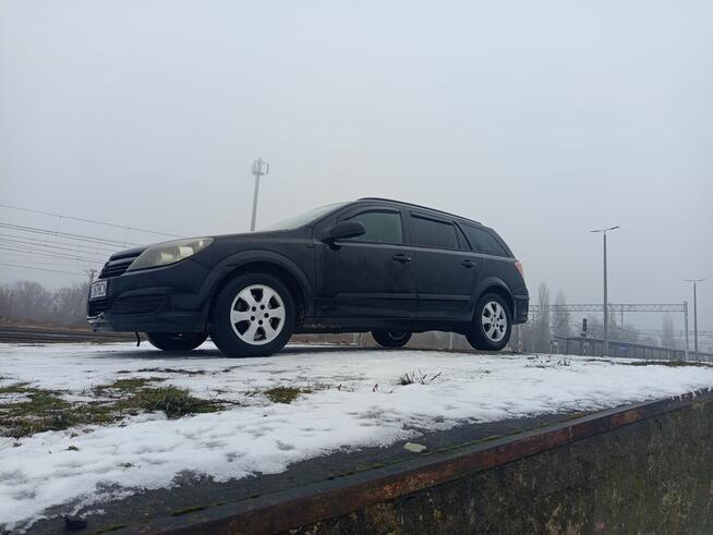 Opel Astra H Kombi Nowy Budzisław - zdjęcie 3