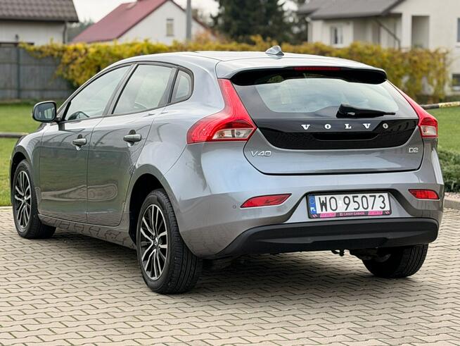 Volvo V40 2.0Diesel_FullLed_Bezwypadkowy_AsoSerwis_ Rzekuń - zdjęcie 9
