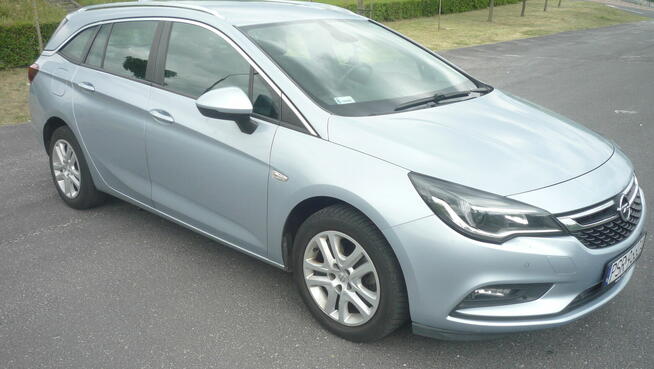 Opel Astra SPORTS TOURNER 1,6 CDTI - Automat Środa Wielkopolska - zdjęcie 6