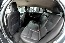 Volvo V60 LiFT 2,0 Disel Ledy Skóra City Navi Full Opcja Płock - zdjęcie 8
