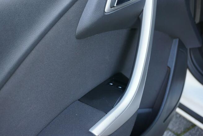 Opel Astra zarejestrowany, ubezpieczony Opole - zdjęcie 8