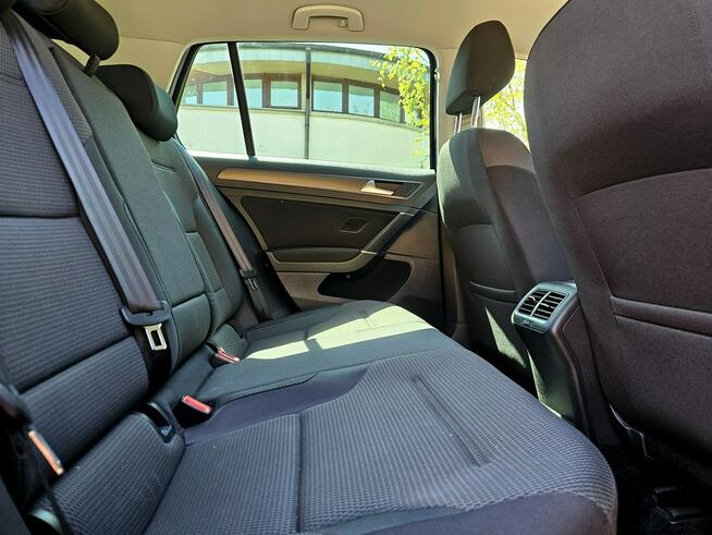 Volkswagen Golf LIFT R-line 2017r 1.0TSI LED, Radar, Manual Tychy - zdjęcie 11