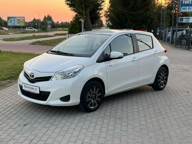 Toyota Yaris *Benzyna*Niski Przebieg*Gwarancja* Zduńska Wola - zdjęcie 1