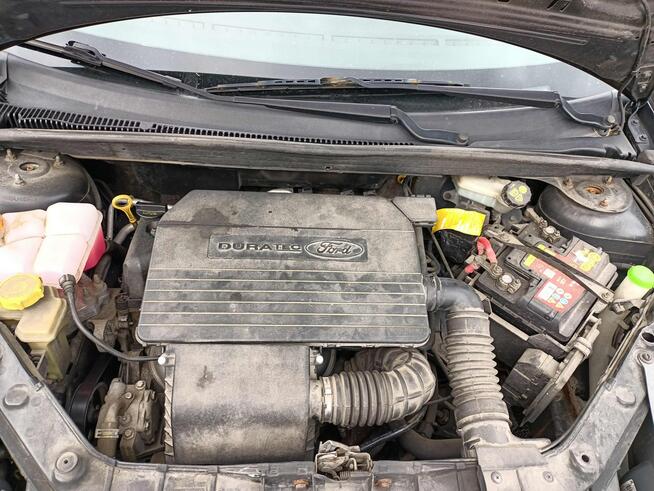 Ford Fiesta 1.3 05r Tarnów - zdjęcie 8