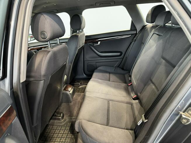 Audi A4 Avant 2.5 V6 TDI 155KM M6 2002 r., przebieg tylko 265tys.km, Myślenice - zdjęcie 11