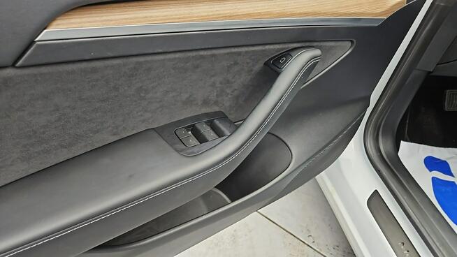 Tesla Model 3 Long Range RWD ! Z Polskiego Salonu ! Faktura VAT ! Warszawa - zdjęcie 10