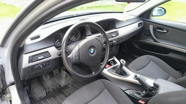 BMW 318i Benzyna Będzin - zdjęcie 6