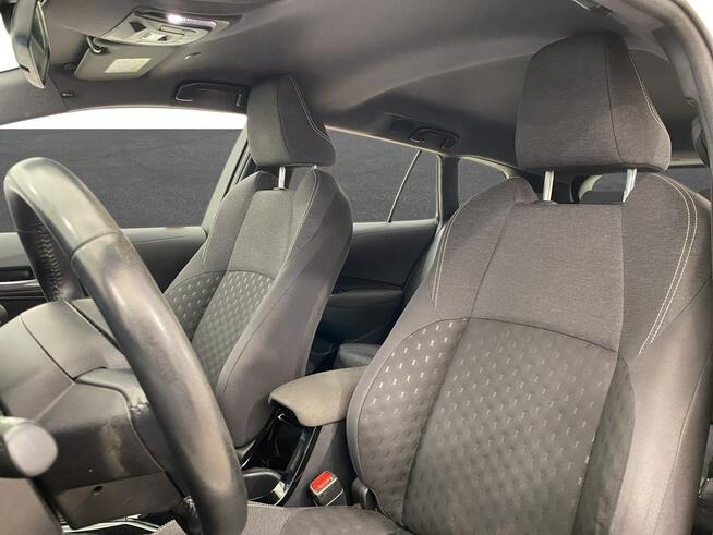 Toyota Corolla 1.8 Hybrid Comfort Kombi Warszawa - zdjęcie 10