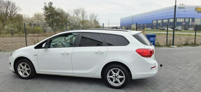 Opel Astra- 1.6 diesel- 2014r. Grodzisk Mazowiecki - zdjęcie 10