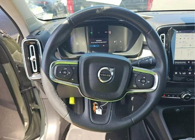 Volvo XC 40 Najbogatsza wersja wyposażenia Ultimate Dark Theme / AWD Cieszyn - zdjęcie 8