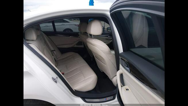 BMW 530 M-Pakiet / niski przebieg Chwaszczyno - zdjęcie 11