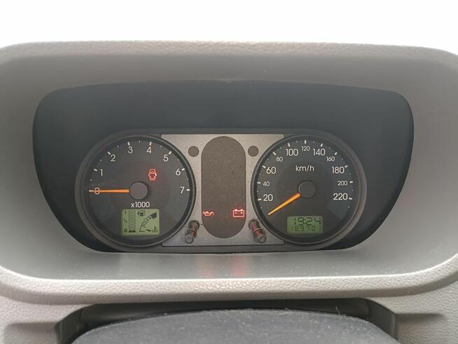 Ford Fusion 1,4 benzyna Brzeszcze - zdjęcie 7