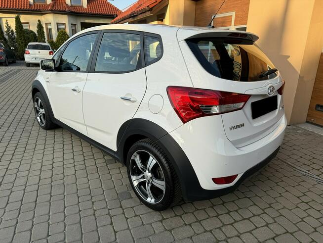 Hyundai ix20 &quot;Crossline&quot;  1,4 90KM  Klimatyzacja   Serwis Orzech - zdjęcie 10